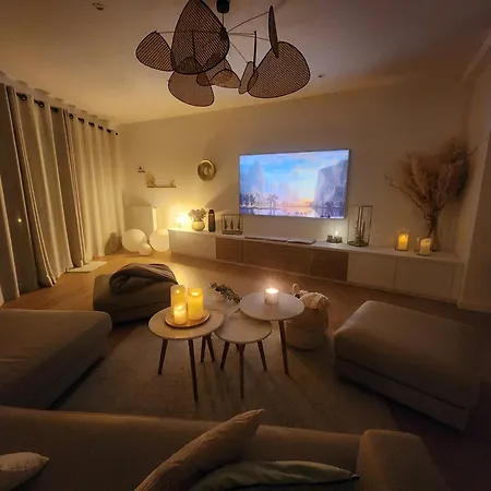 O' Plaisirs Suspendus - Bien Etre Avec Jacuzzi Apartamento *